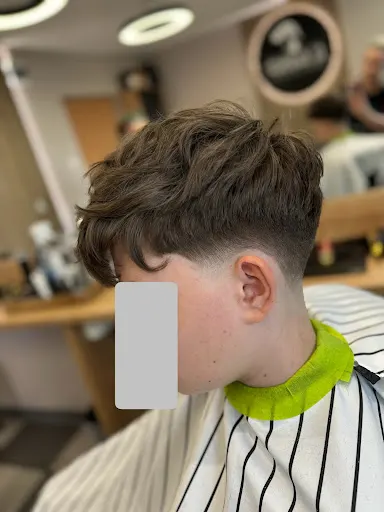 EL BARBER Salon Fryzjerski